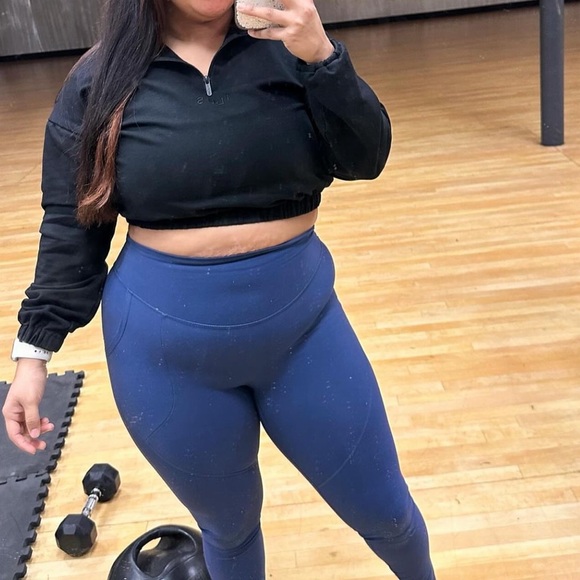 Ilus Label Quarter Zip Cropped Sweater - XXL - Picture 5 of 5